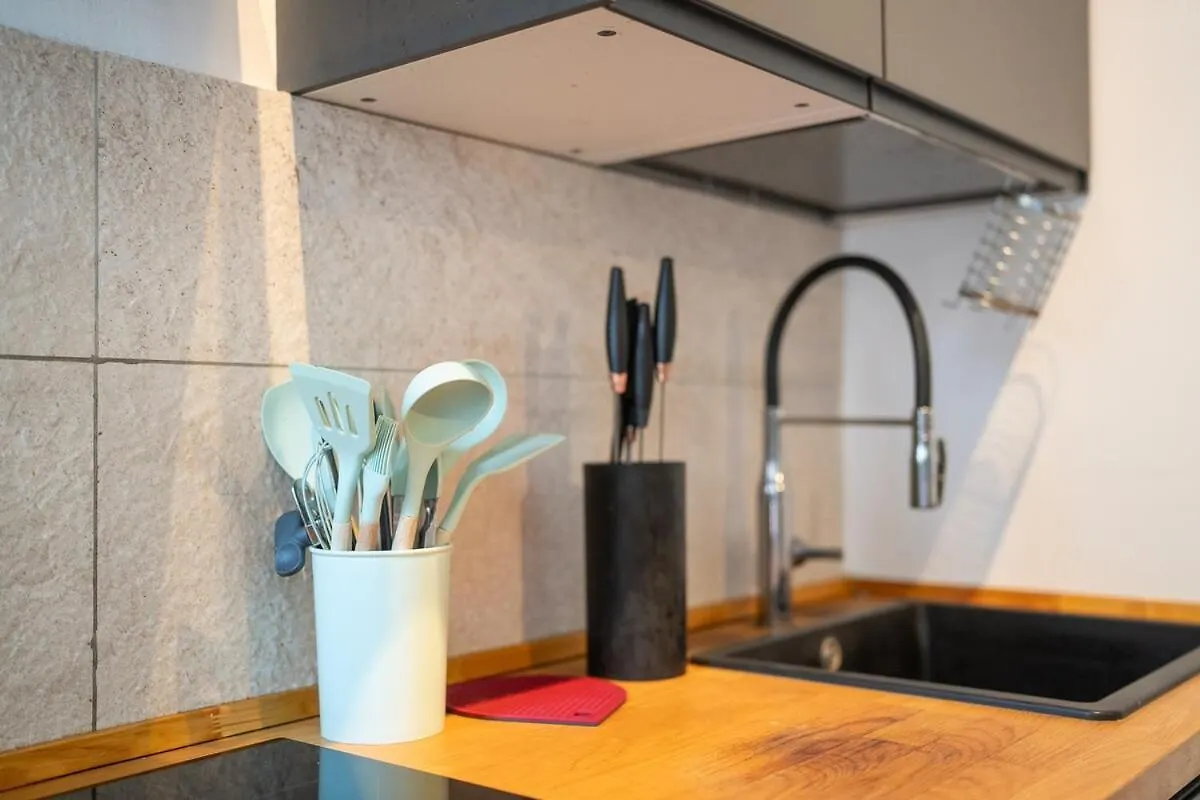 Spacious And Bright Apartment In Porta Vittoria Milano İtalya